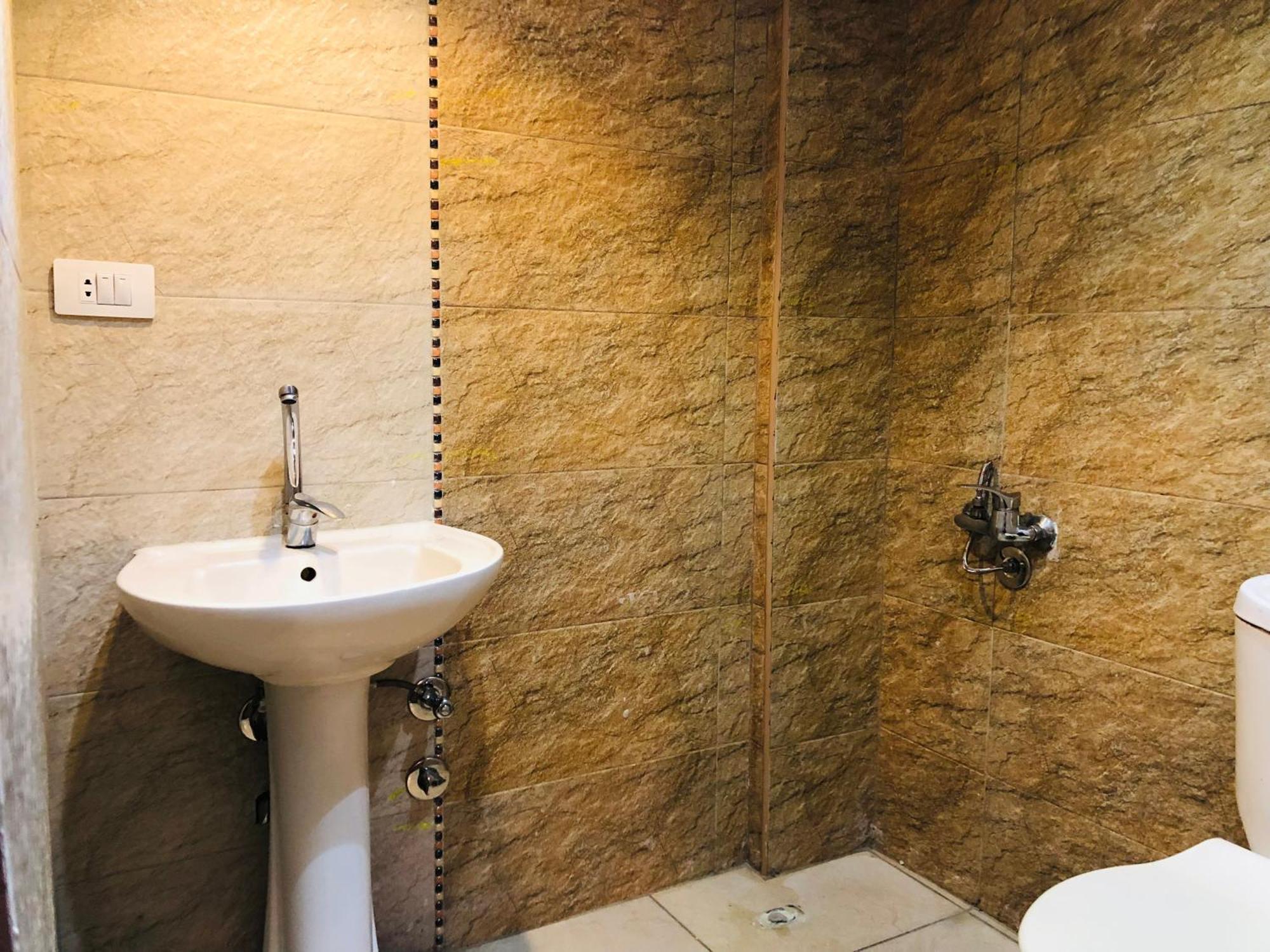 Oh! Cairo Pharaoh Hostel Bagian luar foto