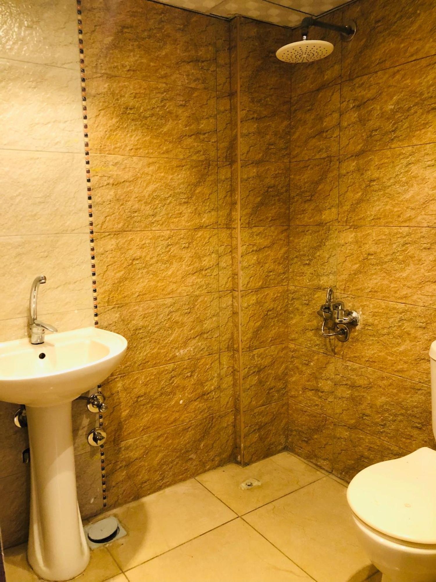 Oh! Cairo Pharaoh Hostel Bagian luar foto